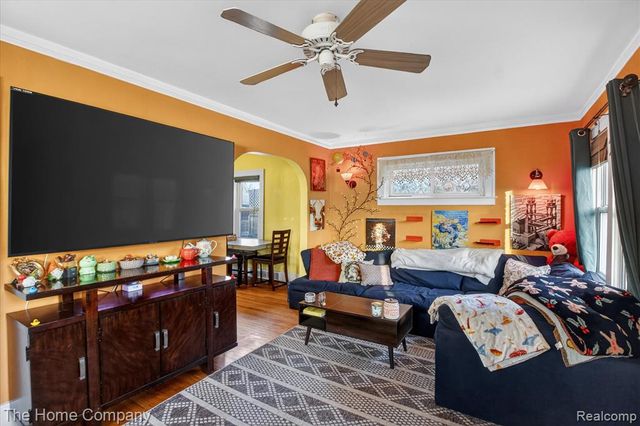 1214 Lincoln Avenue, Lincoln Park, MI 48146