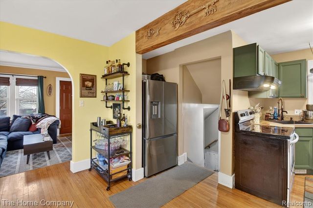 1214 Lincoln Avenue, Lincoln Park, MI 48146