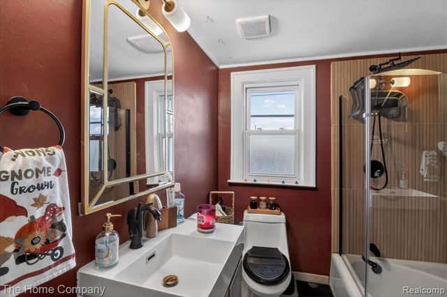 1214 Lincoln Avenue, Lincoln Park, MI 48146