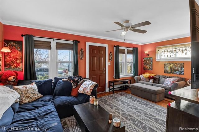 1214 Lincoln Avenue, Lincoln Park, MI 48146