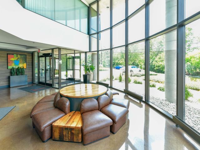 4071 Tates Creek Centre Drive 204, Lexington, KY 40517