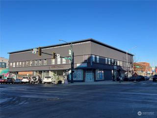 1313 Hewitt Avenue, Everett, WA 98201