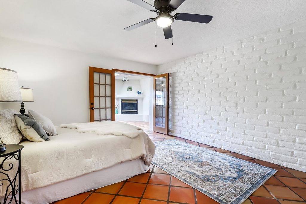 Image 16 of property listing at 4412 De La Cruz NW, Albuquerque, NM 87107