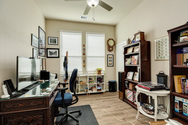 12917 Ocean Breeze Lane, La Marque, TX 77568