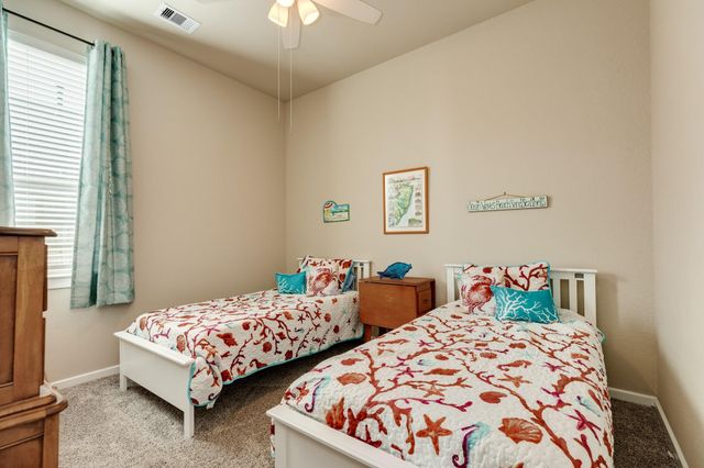 12917 Ocean Breeze Lane, La Marque, TX 77568
