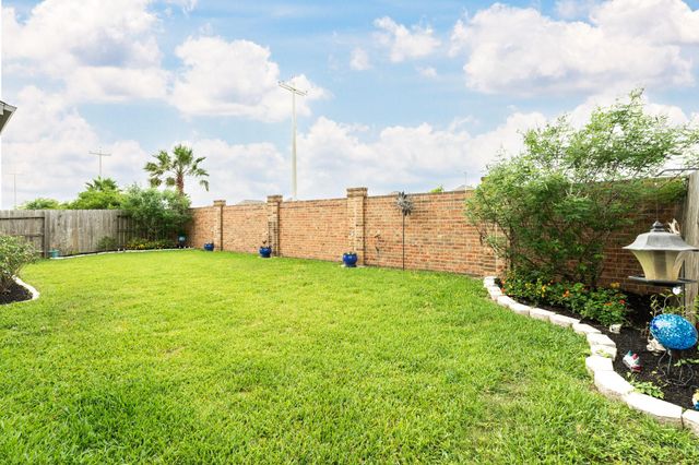 12917 Ocean Breeze Lane, La Marque, TX 77568