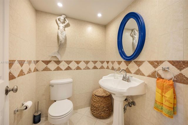 5401 Collins Ave 102, Miami Beach, FL 33140