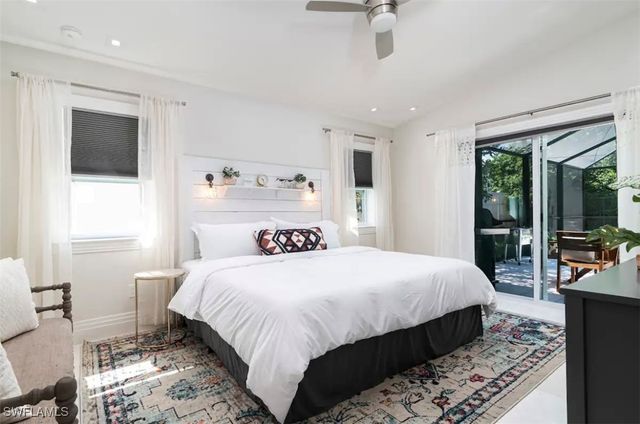 648 100th AVE N, Naples, FL 34108