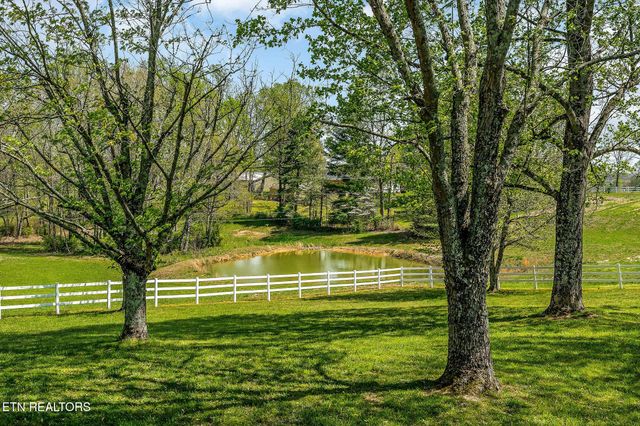 698 Maynard Rd Rd, Crossville, TN 38571