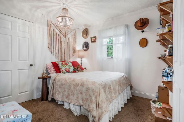 698 Maynard Rd Rd, Crossville, TN 38571