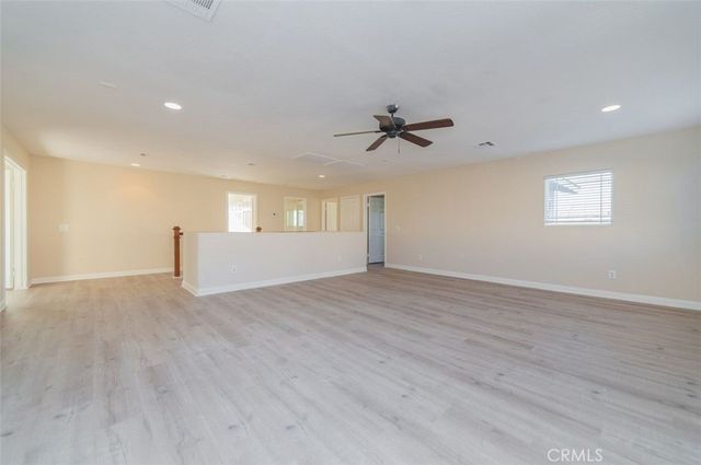 581 Suncup Circle, Hemet, CA 92543