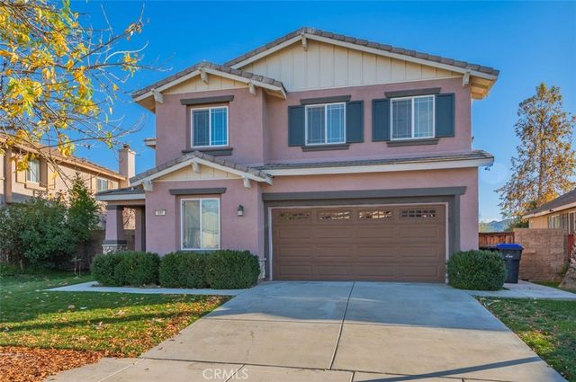 581 Suncup Circle, Hemet, CA 92543