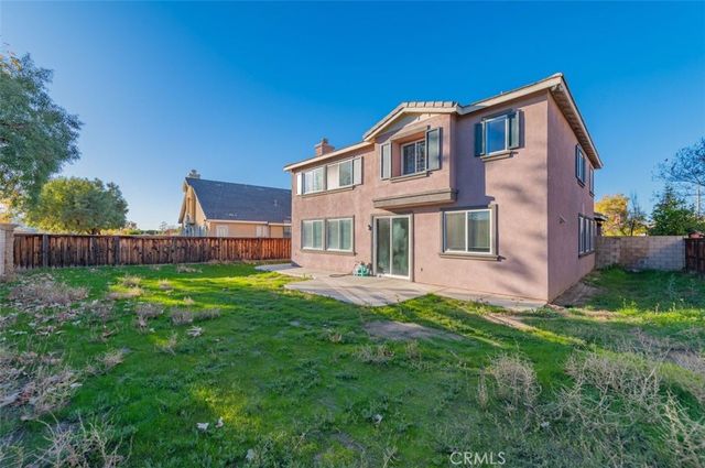 581 Suncup Circle, Hemet, CA 92543