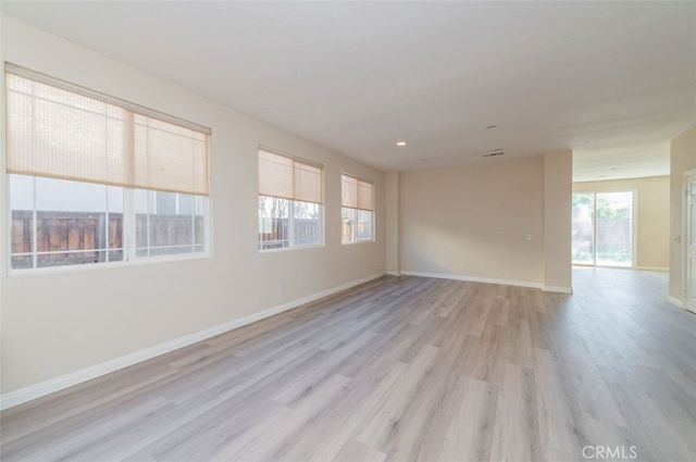 581 Suncup Circle, Hemet, CA 92543