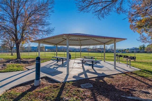 581 Suncup Circle, Hemet, CA 92543