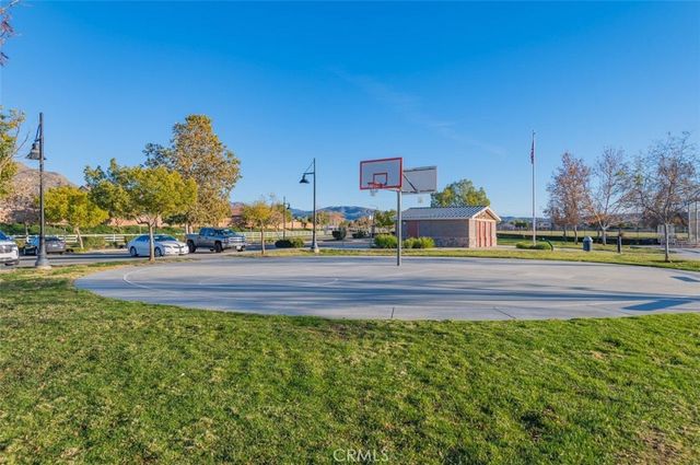 581 Suncup Circle, Hemet, CA 92543