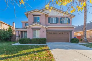 581 Suncup Circle, Hemet, CA 92543