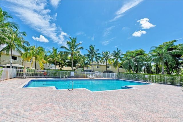 2434 Cordoba Bnd 2434, Weston, FL 33327