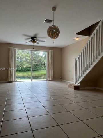 2434 Cordoba Bnd 2434, Weston, FL 33327