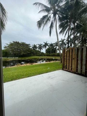 2434 Cordoba Bnd 2434, Weston, FL 33327
