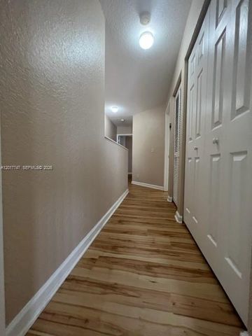 2434 Cordoba Bnd 2434, Weston, FL 33327