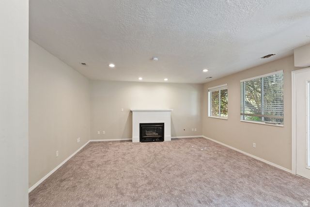 1762 S 350 E, Kaysville, UT 84037