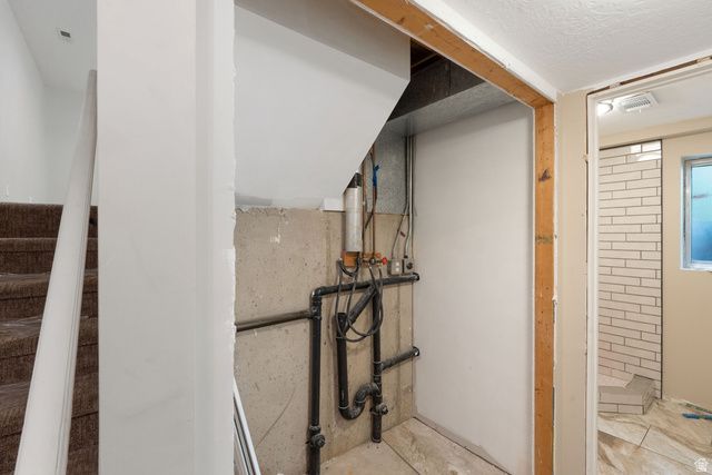 1762 S 350 E, Kaysville, UT 84037