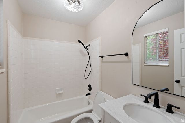1762 S 350 E, Kaysville, UT 84037