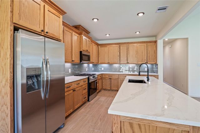 3926 Bur Oak Drive, Santa Fe, TX 77517