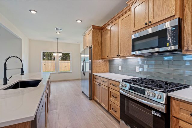 3926 Bur Oak Drive, Santa Fe, TX 77517