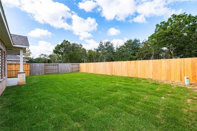 3926 Bur Oak Drive, Santa Fe, TX 77517