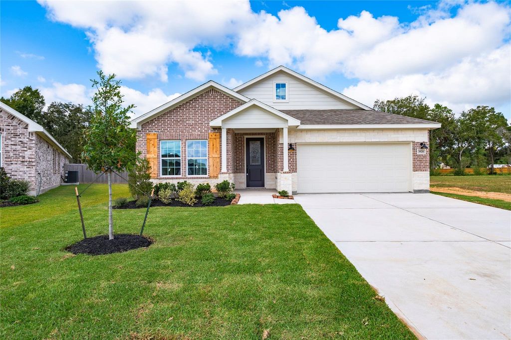 3926 Bur Oak Drive, Santa Fe, TX 77517