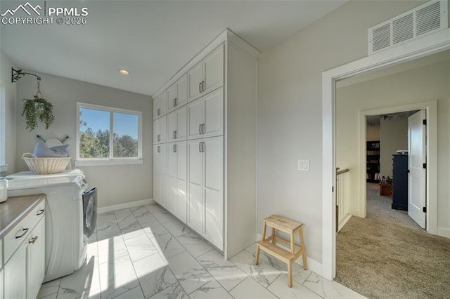 17590 W Cherry Stage Road, Colorado Springs, CO 80921