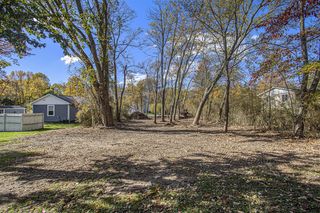 000 Pershing Avenue, South Haven, MI 49090