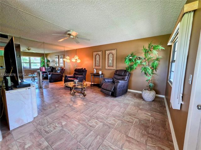 529 Fanshaw M 529, Boca Raton, FL 33434