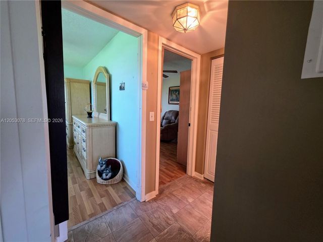 529 Fanshaw M 529, Boca Raton, FL 33434