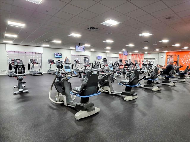 529 Fanshaw M 529, Boca Raton, FL 33434