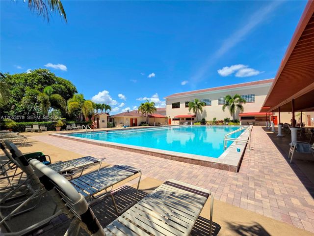 529 Fanshaw M 529, Boca Raton, FL 33434