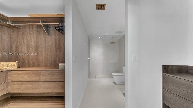 3301 NE 1st Ave H1711, Miami, FL 33137