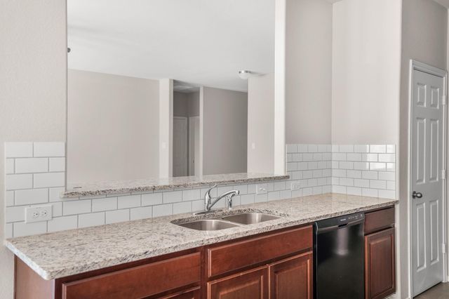 9805 Cold Creek, Conroe, TX 77306