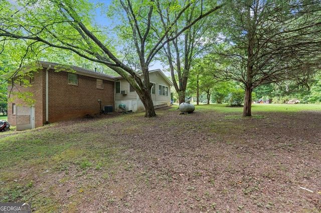 102 Shelnutt Drive, Bremen, GA 30110