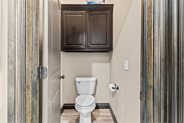 1300 Crimson Drive, Weatherford, OK 73096