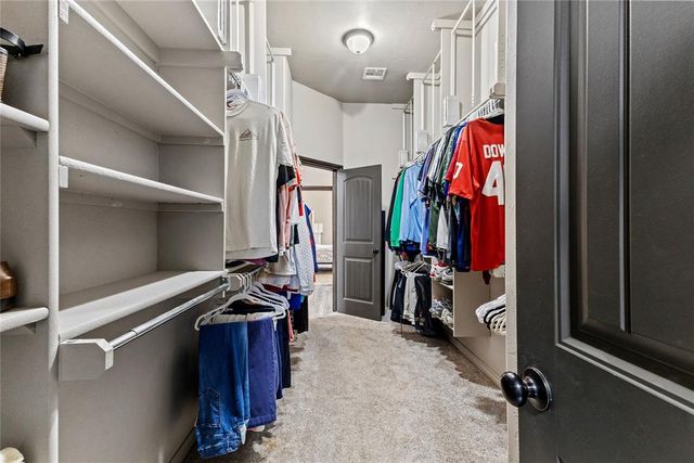 1300 Crimson Drive, Weatherford, OK 73096