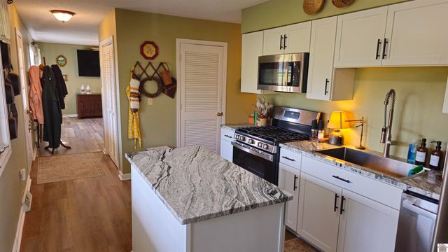 4678 W US Highway 68, Benton, KY 42025
