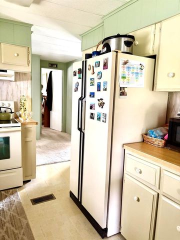 129 E Caribbean, Port St. Lucie, FL 34952