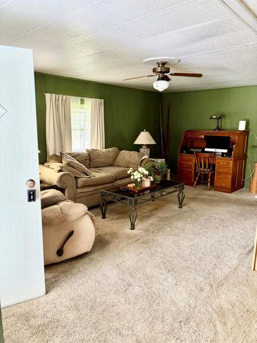 129 E Caribbean, Port St. Lucie, FL 34952