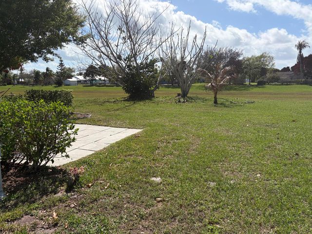 129 E Caribbean, Port St. Lucie, FL 34952