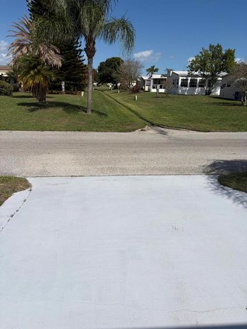 129 E Caribbean, Port St. Lucie, FL 34952