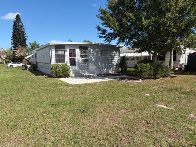 129 E Caribbean, Port St. Lucie, FL 34952