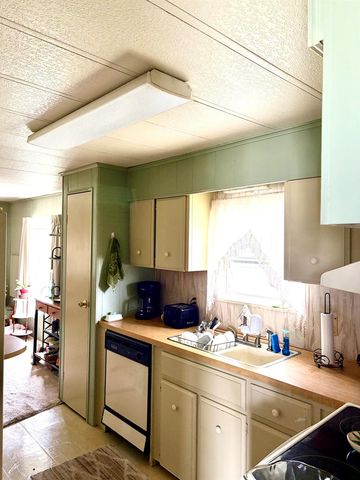 129 E Caribbean, Port St. Lucie, FL 34952